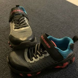 Boys sketcher sneakers